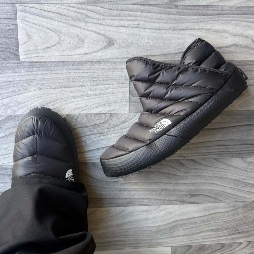 The North Face Thermoball Traction Booties Size 11 Black Puffer Slippers